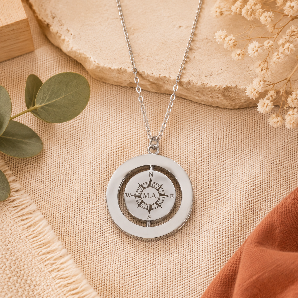 Collier médaillon réversible personnalisé – Gravure recto verso